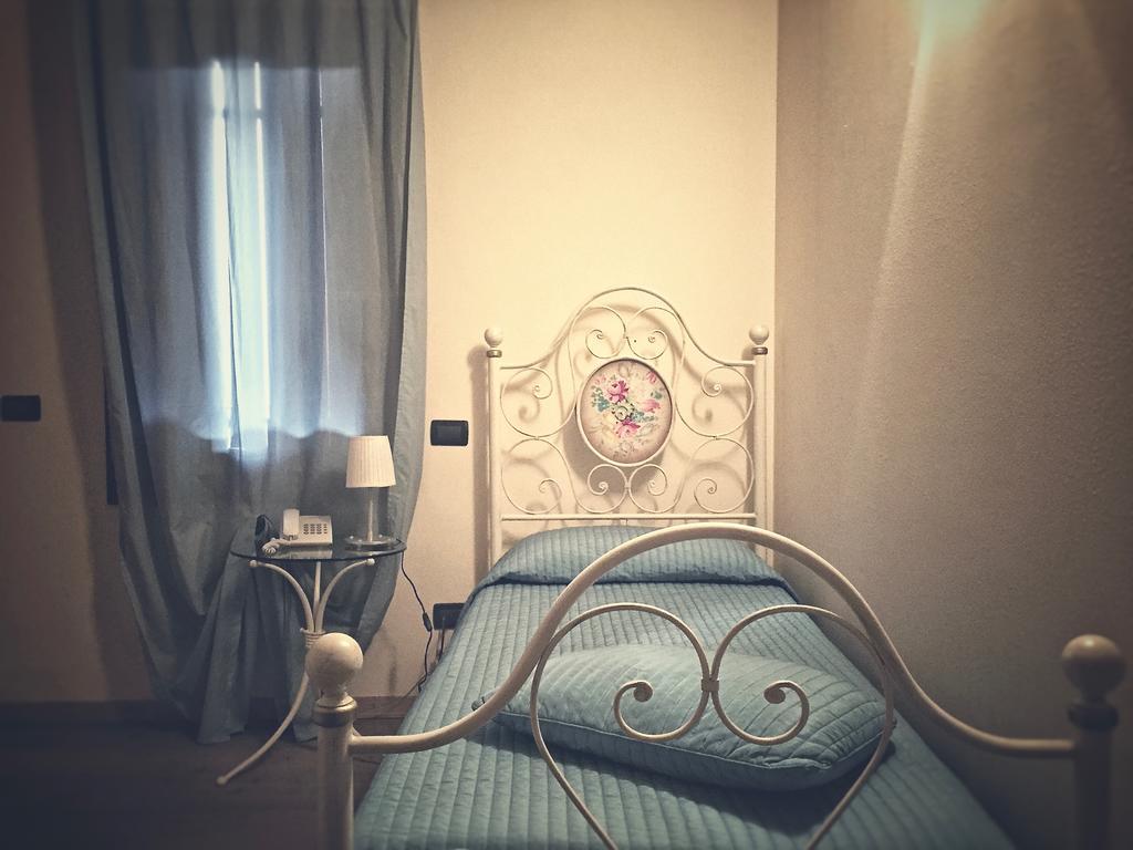 Agriturismo Borgo Tecla Rosà エクステリア 写真