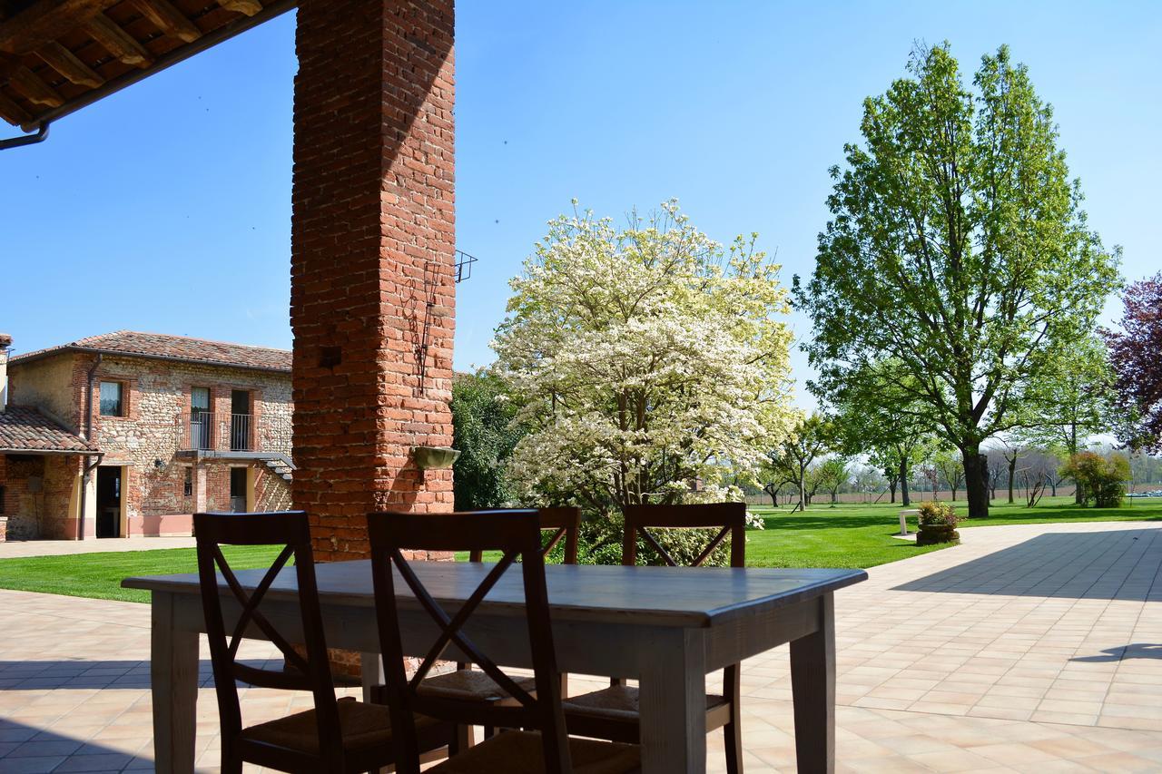 Agriturismo Borgo Tecla Rosà エクステリア 写真